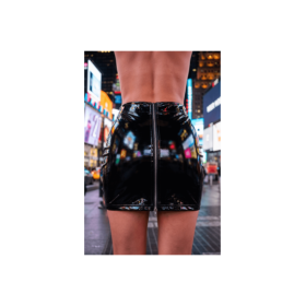 Jupe noire en simili cuir avec zip Lara